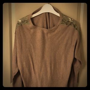 Lace sleeve detail sweater dress